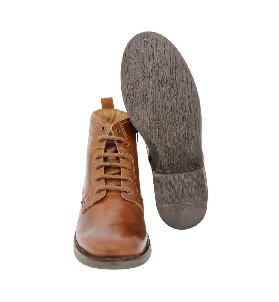Hellbrauner Lederstiefel