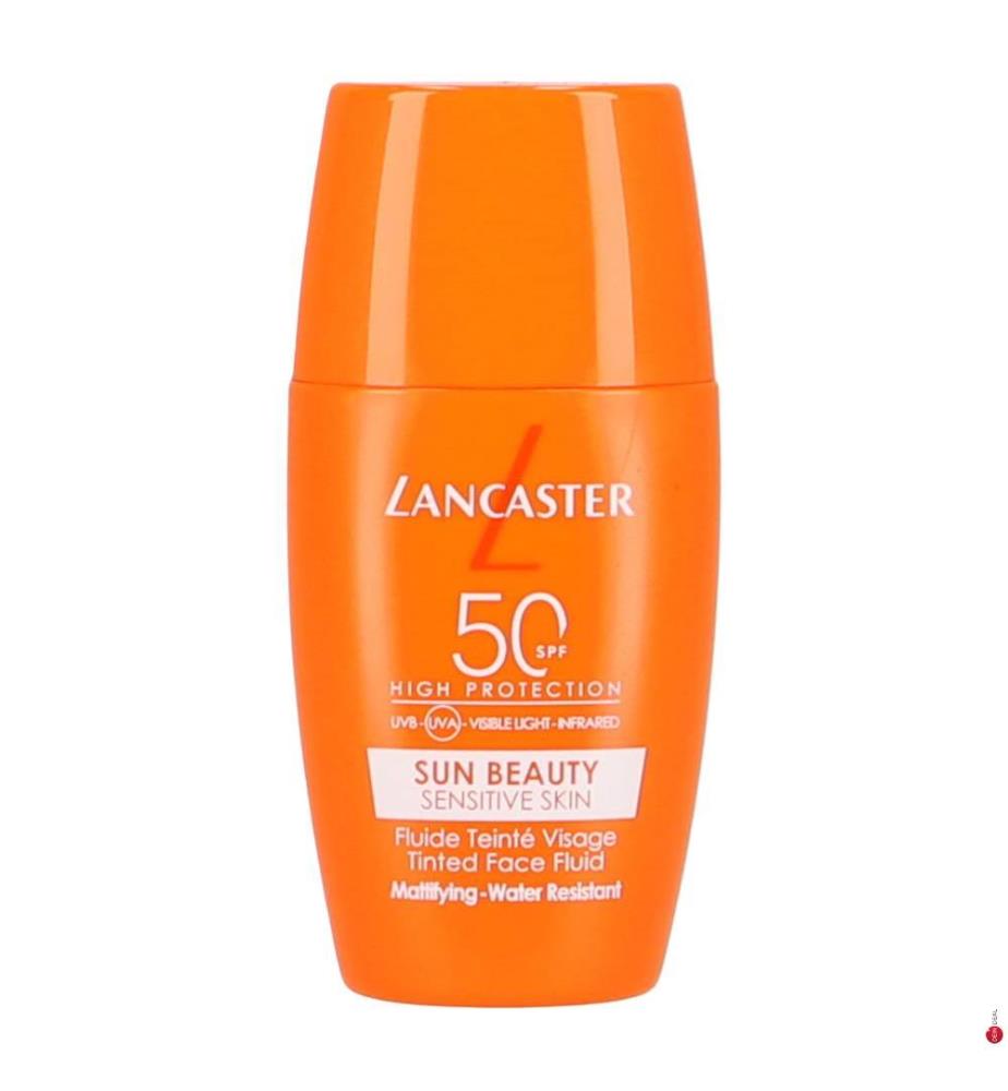 Getöntes mattierendes Fluid SPF 50 – Leuchtender Teint