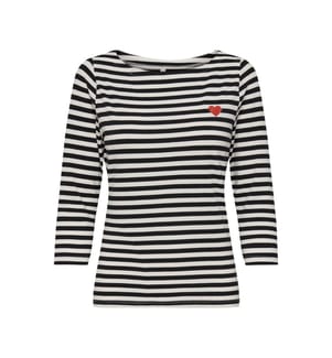 T-Shirt - Tanzende Wolke schwarz mit Herzaufdruck