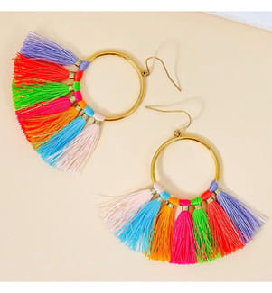 Durchbrochene Pendants mit Anhängern - Mehrfarbig