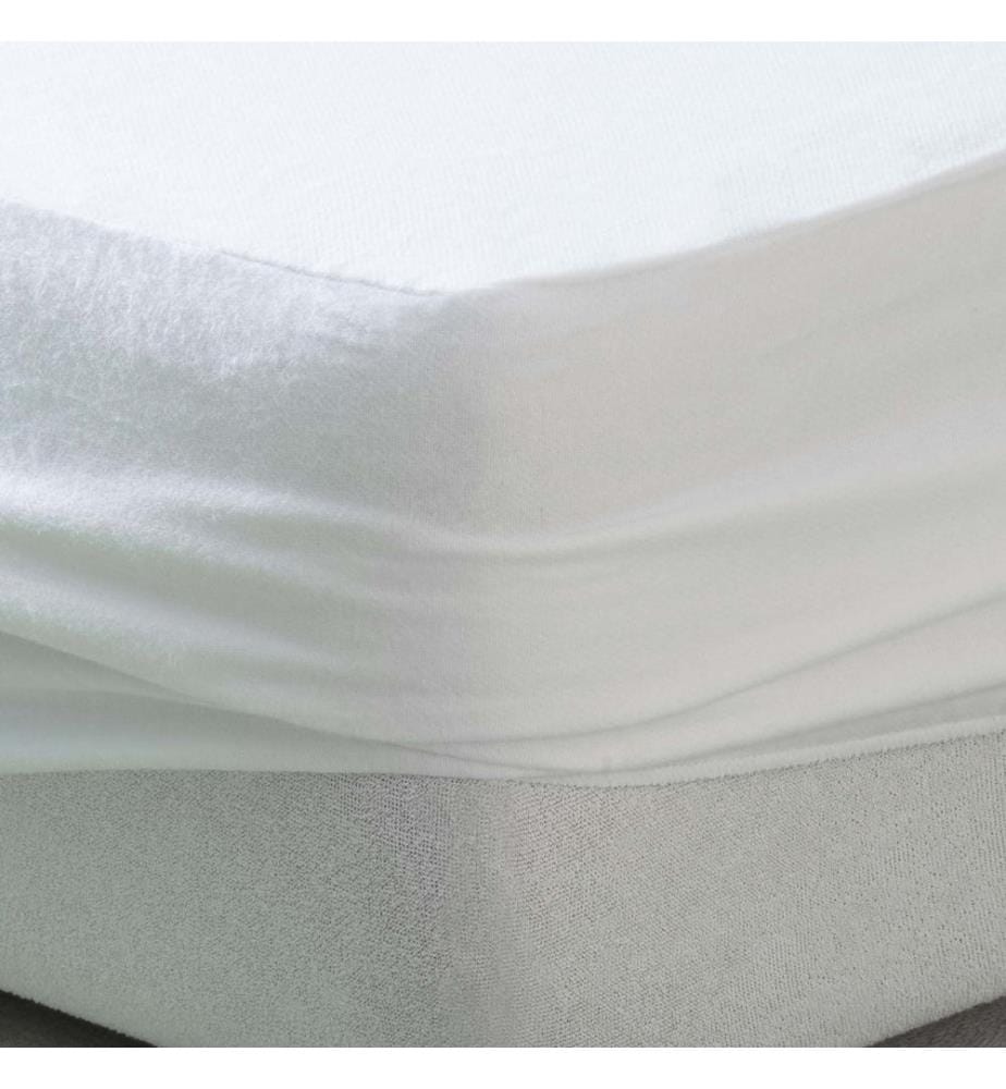 Protège-matelas Saona en flanelle imperméable - 140 x 200 cm