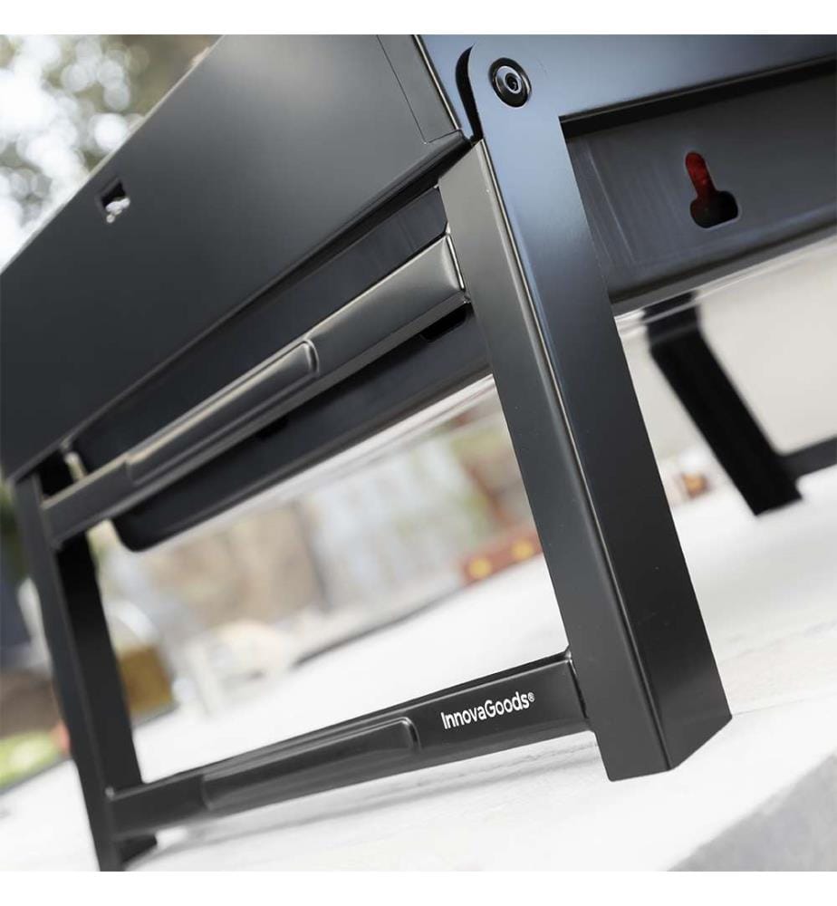 Klappbarer tragbarer Grill für die Verwendung mit Holzkohle BearBQ - Schwarz