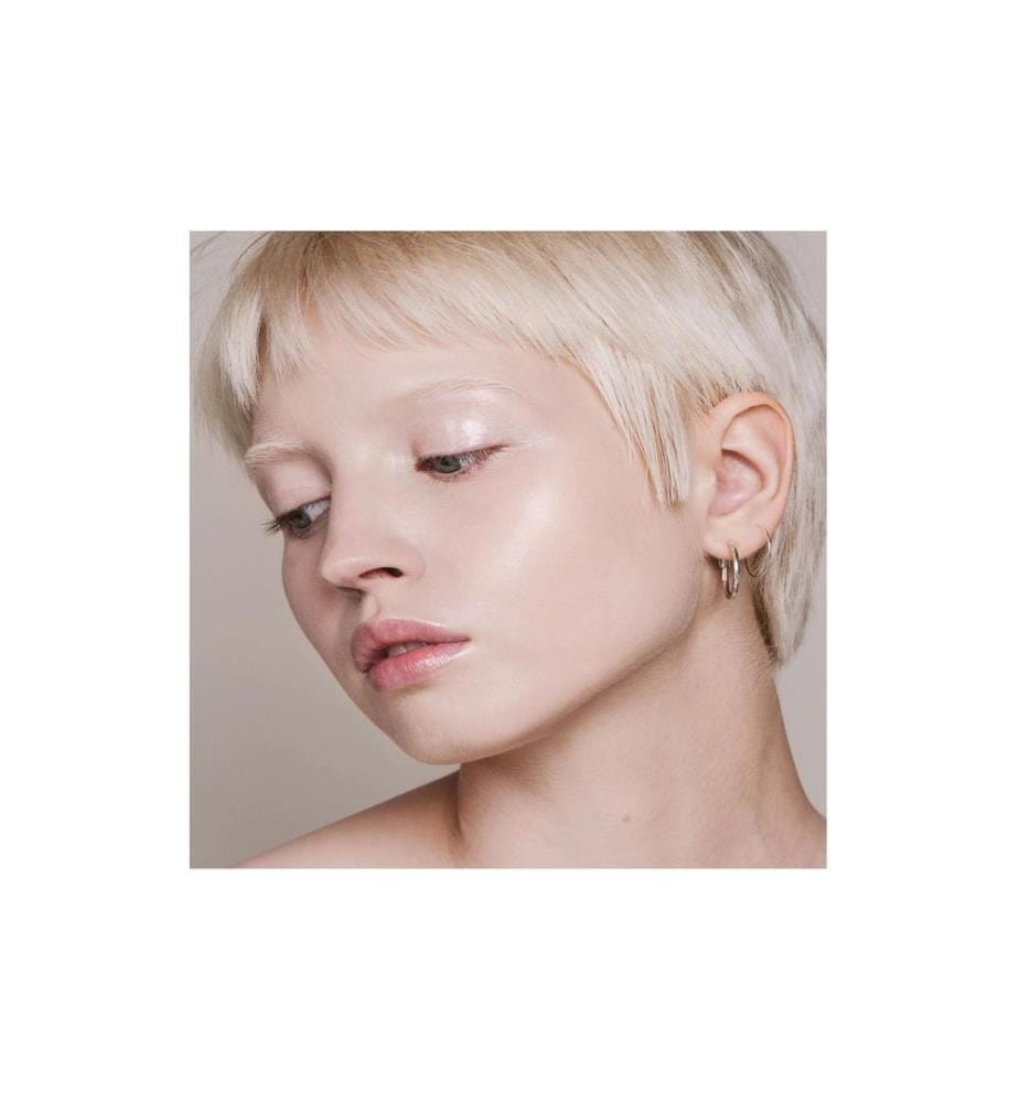 MÁDARA Skin Equal 10 Porcelain