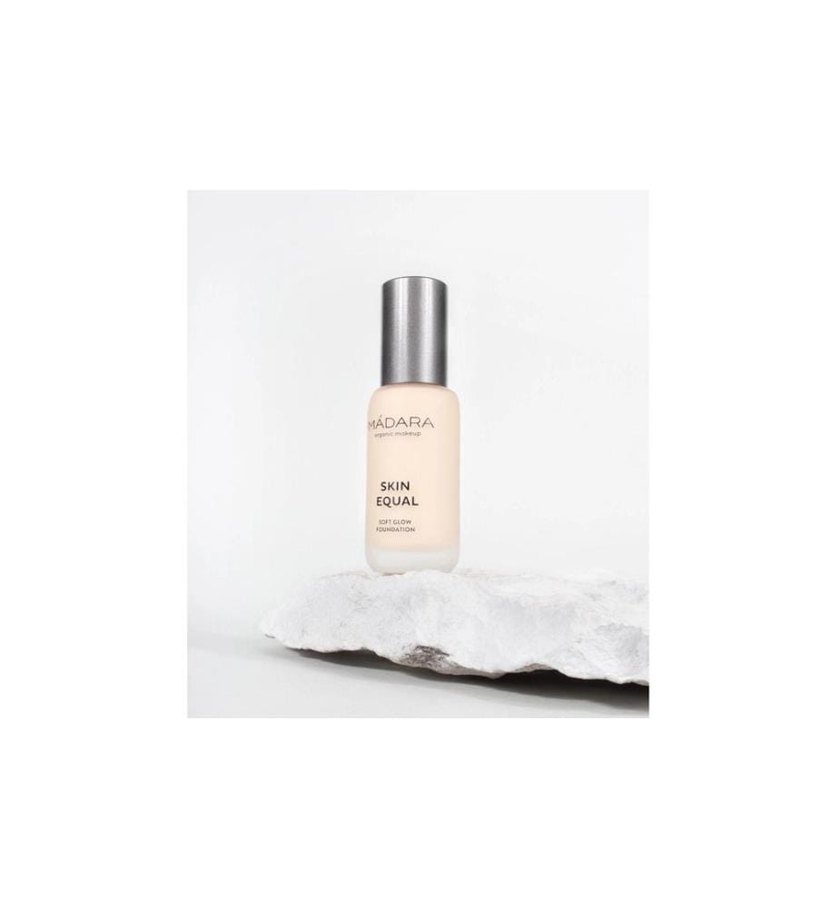 MÁDARA Skin Equal 10 Porcelain