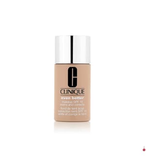 CLINIQUE - Flüssige Foundation Even Better #CN 40 Cream Chamois - 30 ml