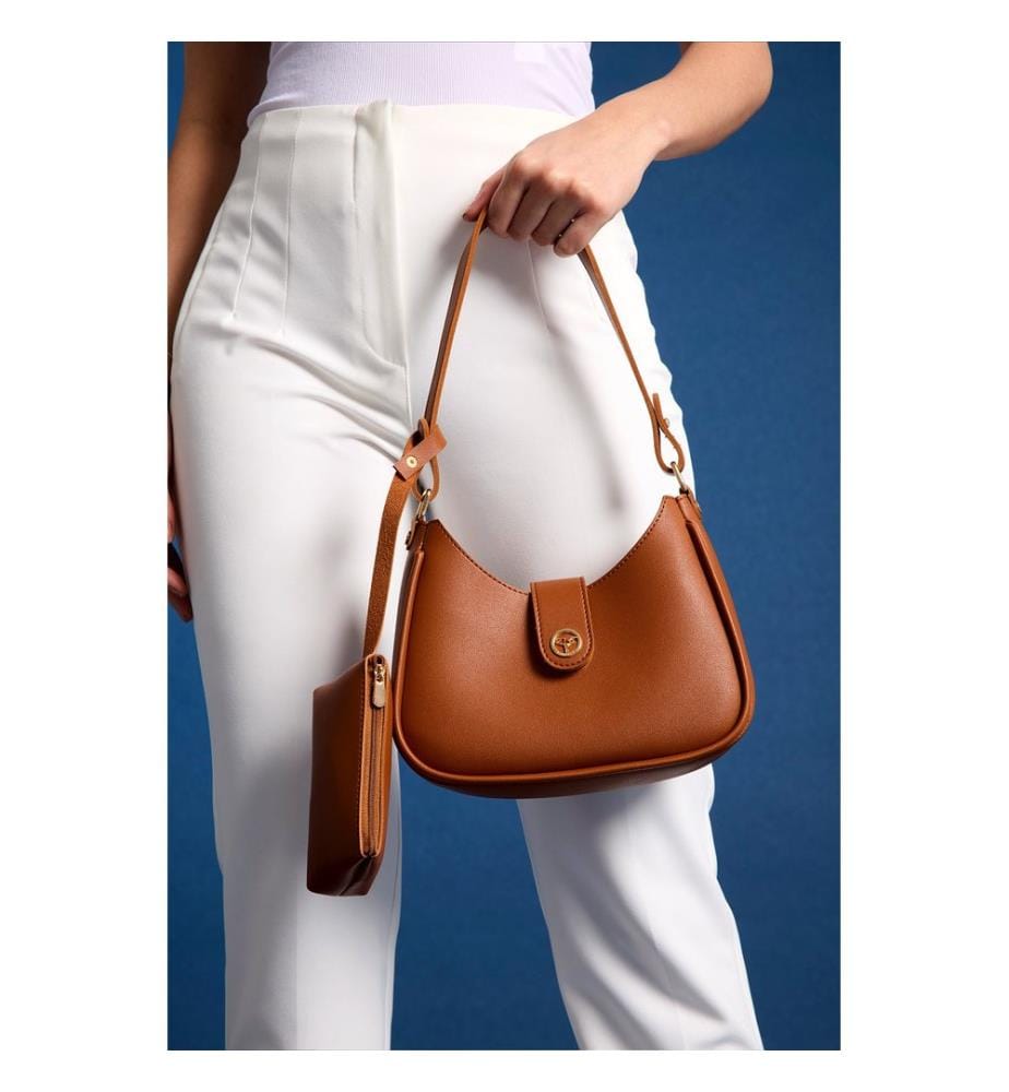 Sac bandoulière, 100 % cuir PU, beige