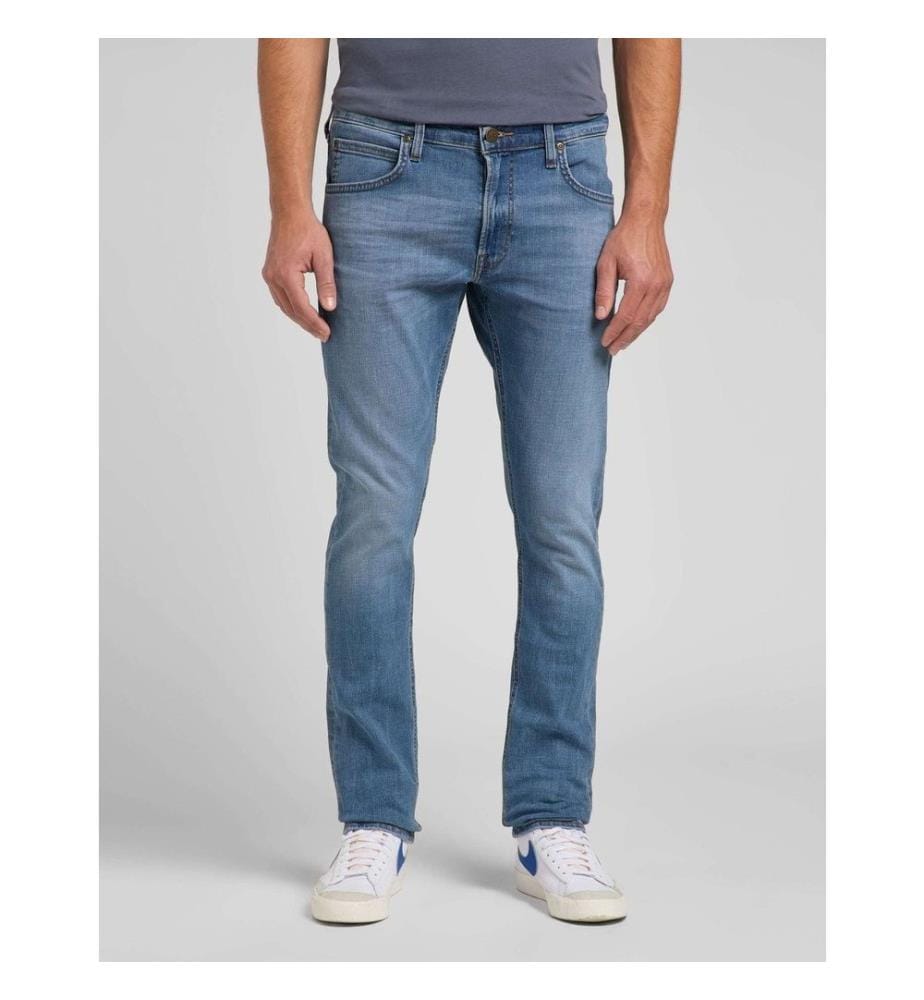 Luke Medium Stretch Jean - Porté à Cody