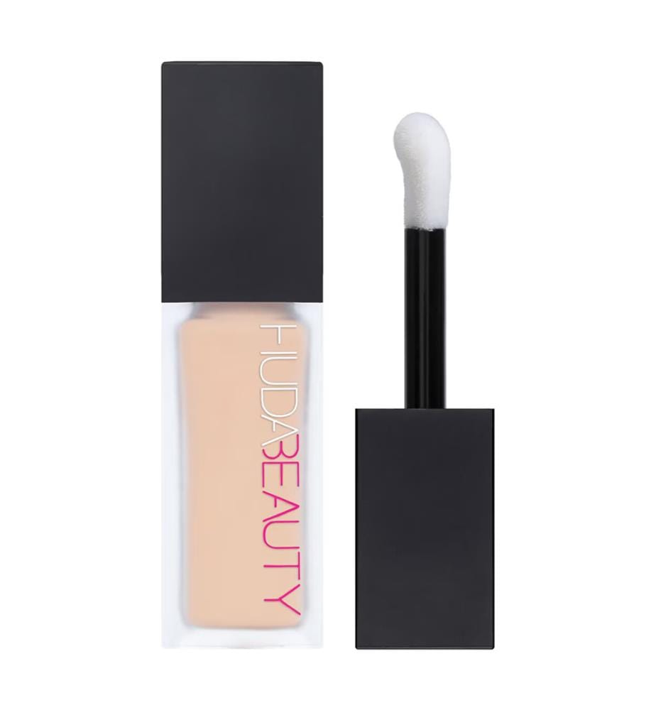 Flüssiger, matter Concealer mit Leuchteffekt - 9 ml