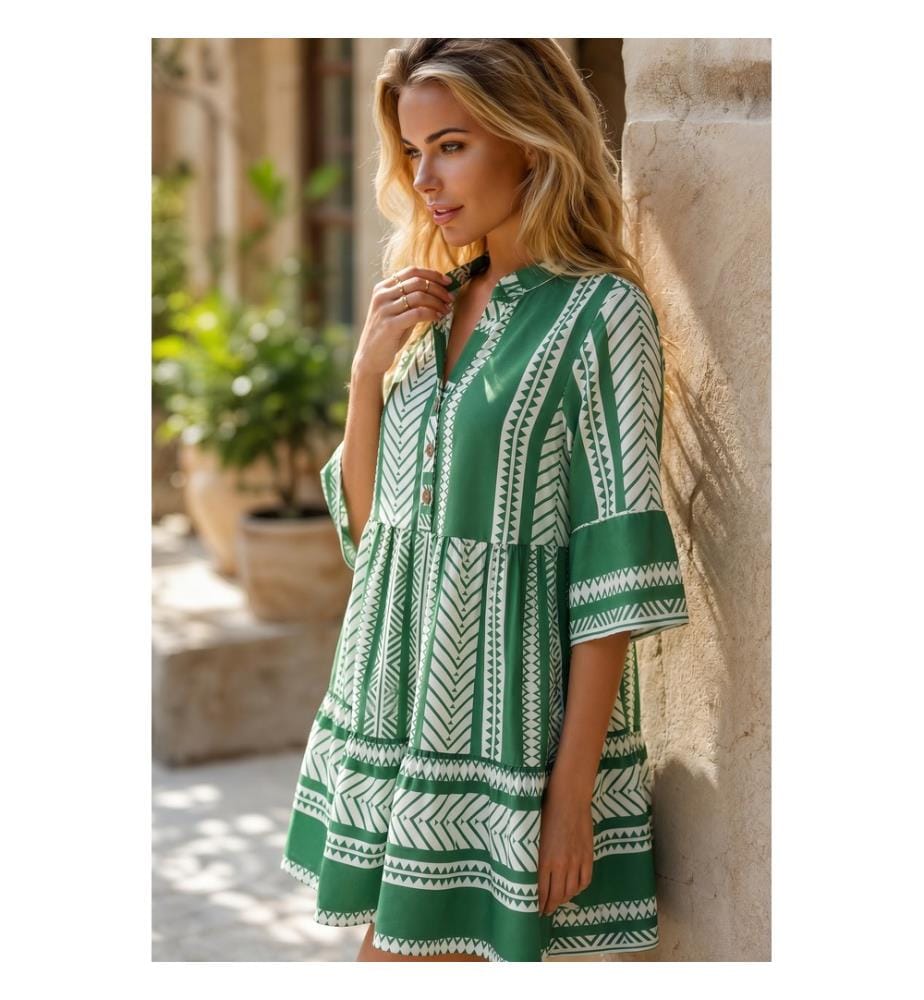 Green casual dress with bohemian ethnic print, half-buttoned, 3/4 sleeves