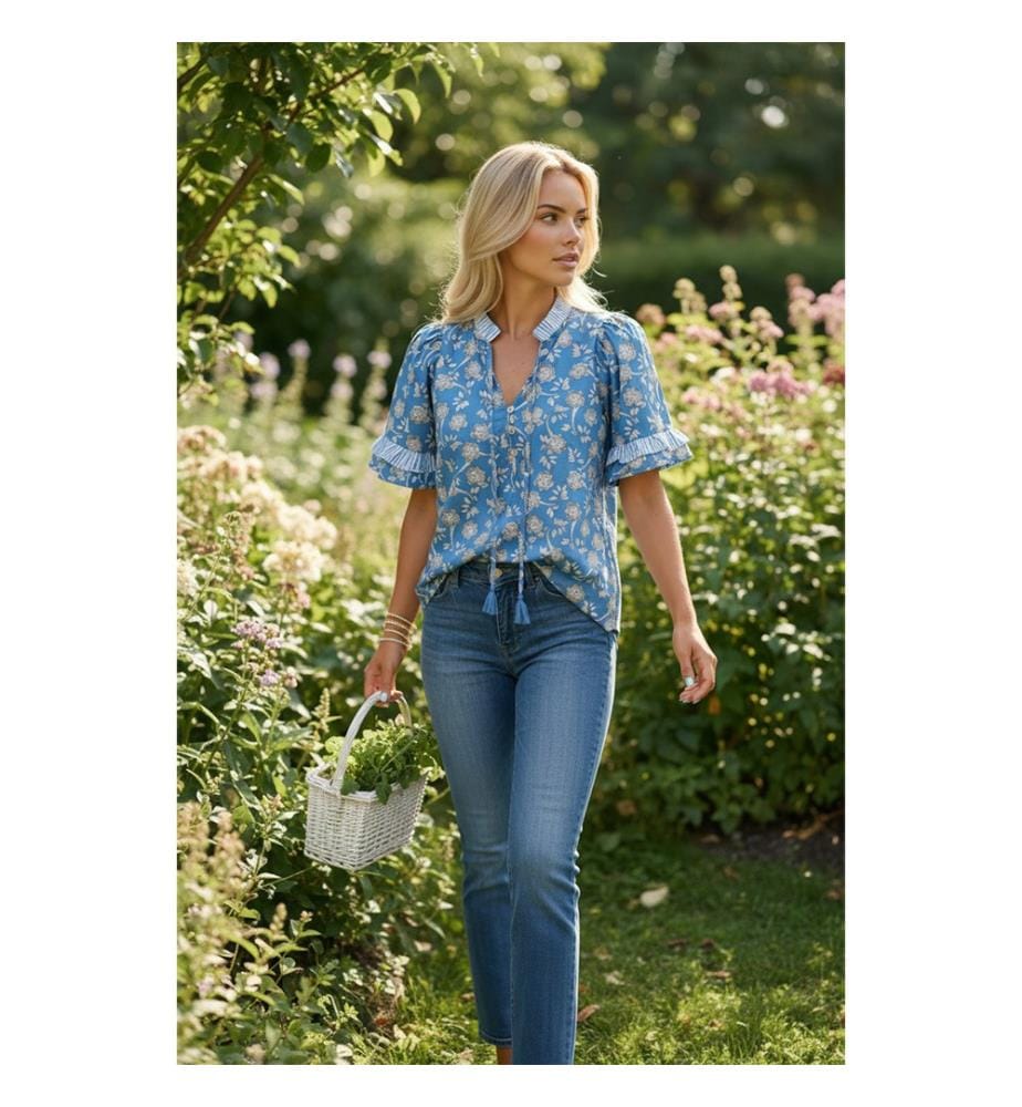 Blue Floral Print Short Sleeve Blouse - Blue