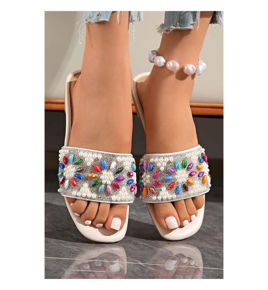 Beach Flip-Flops with Rhinestones and Pearls - White