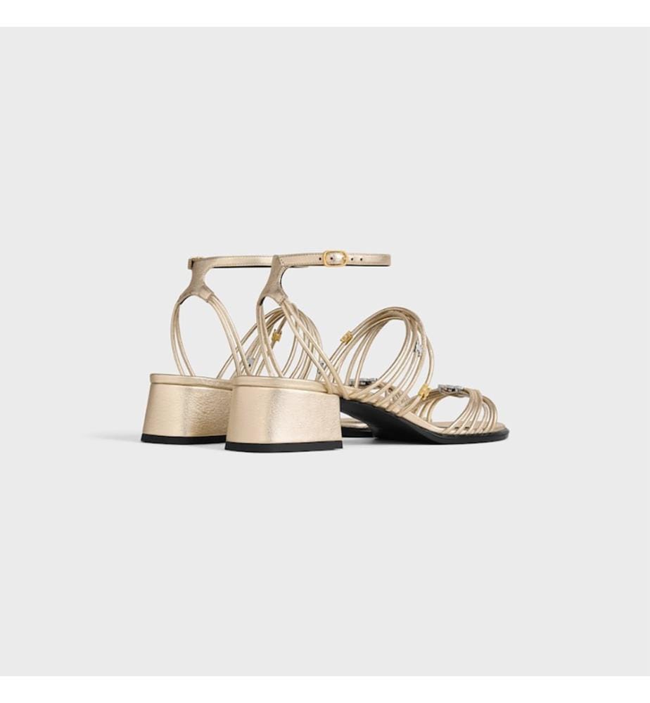 Clémence-Sandalen mit Absatz aus laminiertem Lammleder - Platin