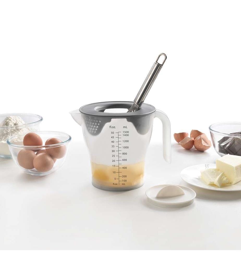 Gobelet gradué 4-en-1 avec couvercle et filtre 1,5L