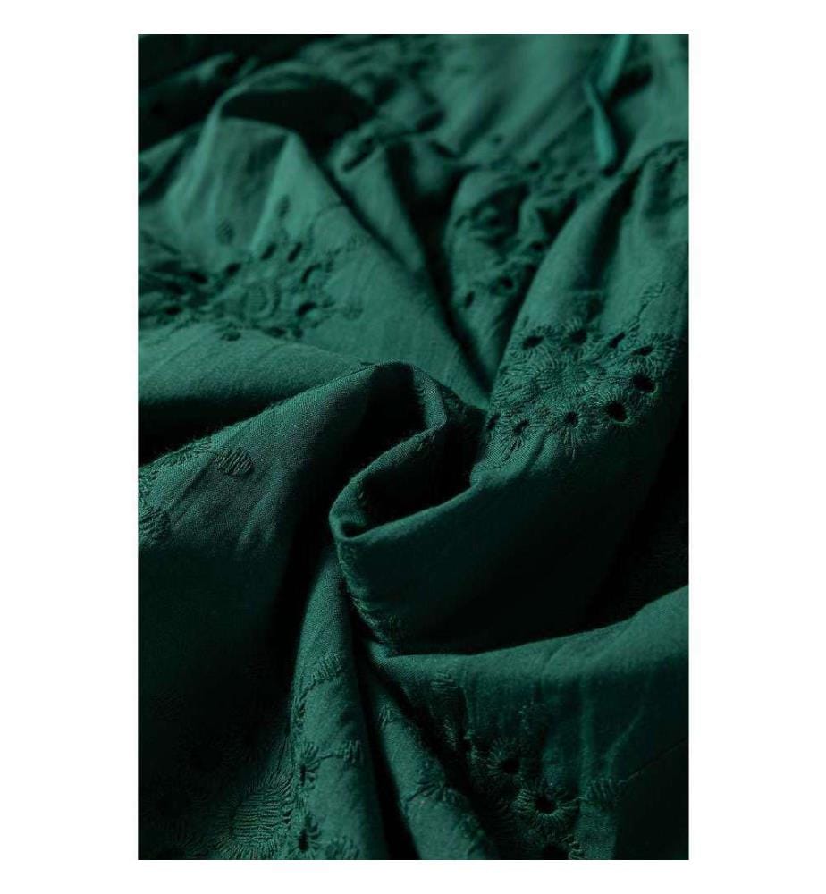 Abito corto a trapezio con manica a sbuffo e lunghezza 3/4 con ricamo a occhiello - Nero-verde