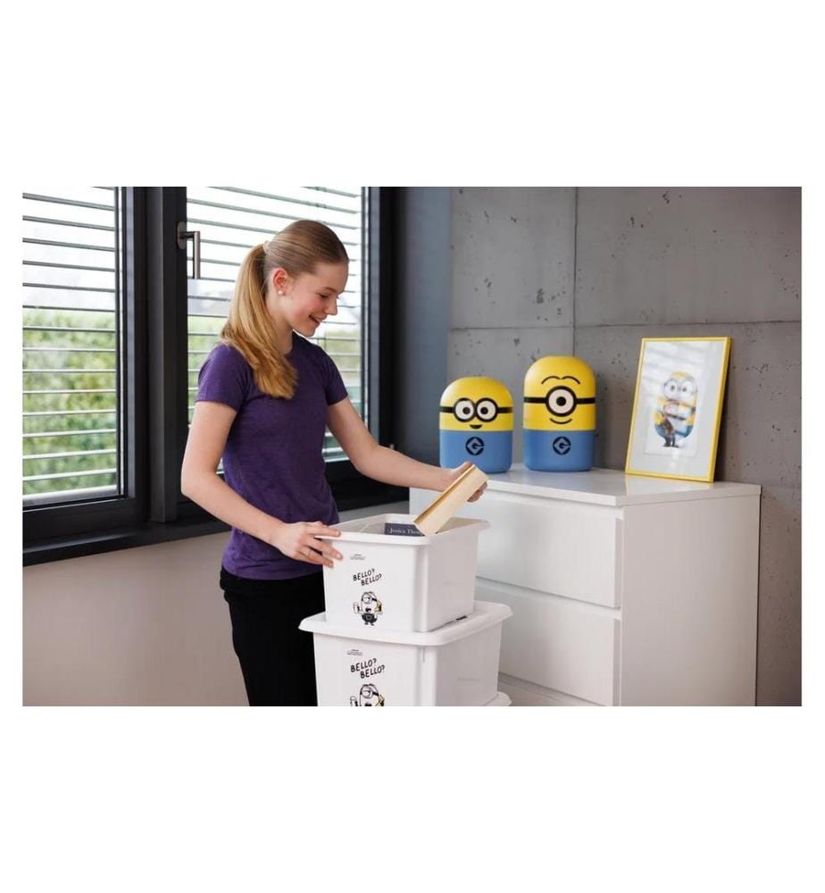 keeeper Karolina Minions Bello