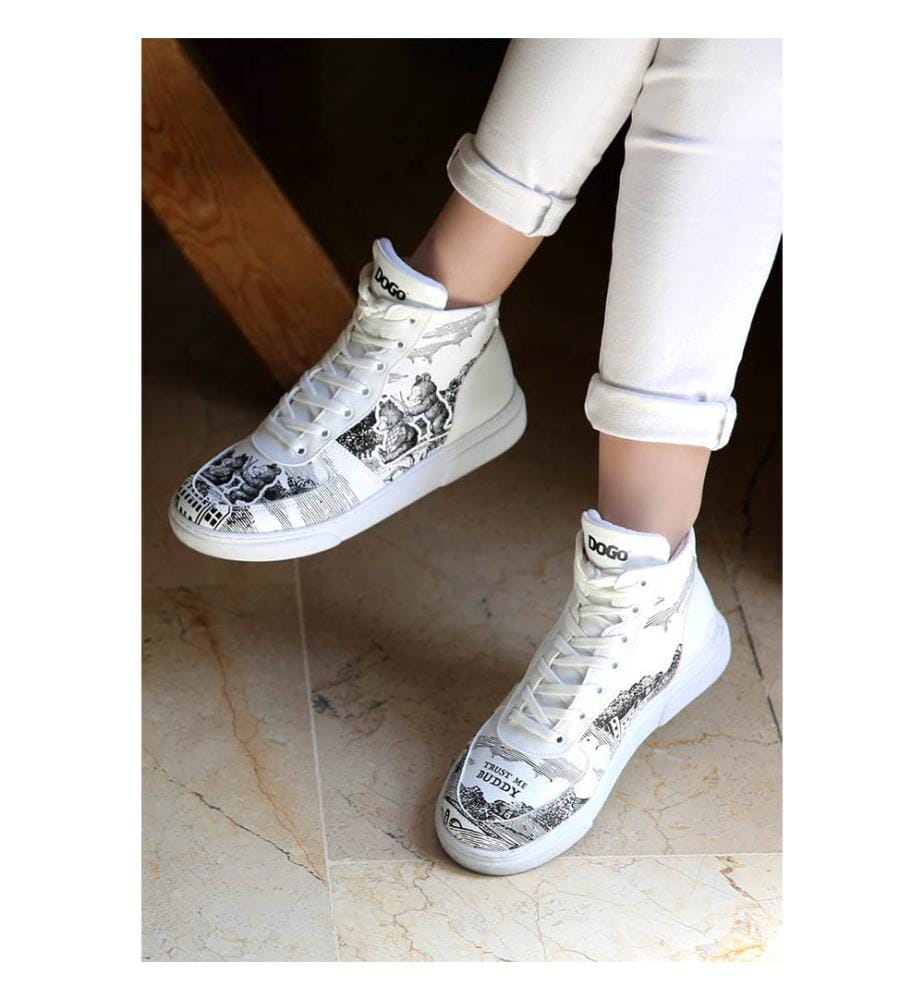Hohe Turnschuhe aus veganem Leder in Weiss - Trust Me Buddy Design