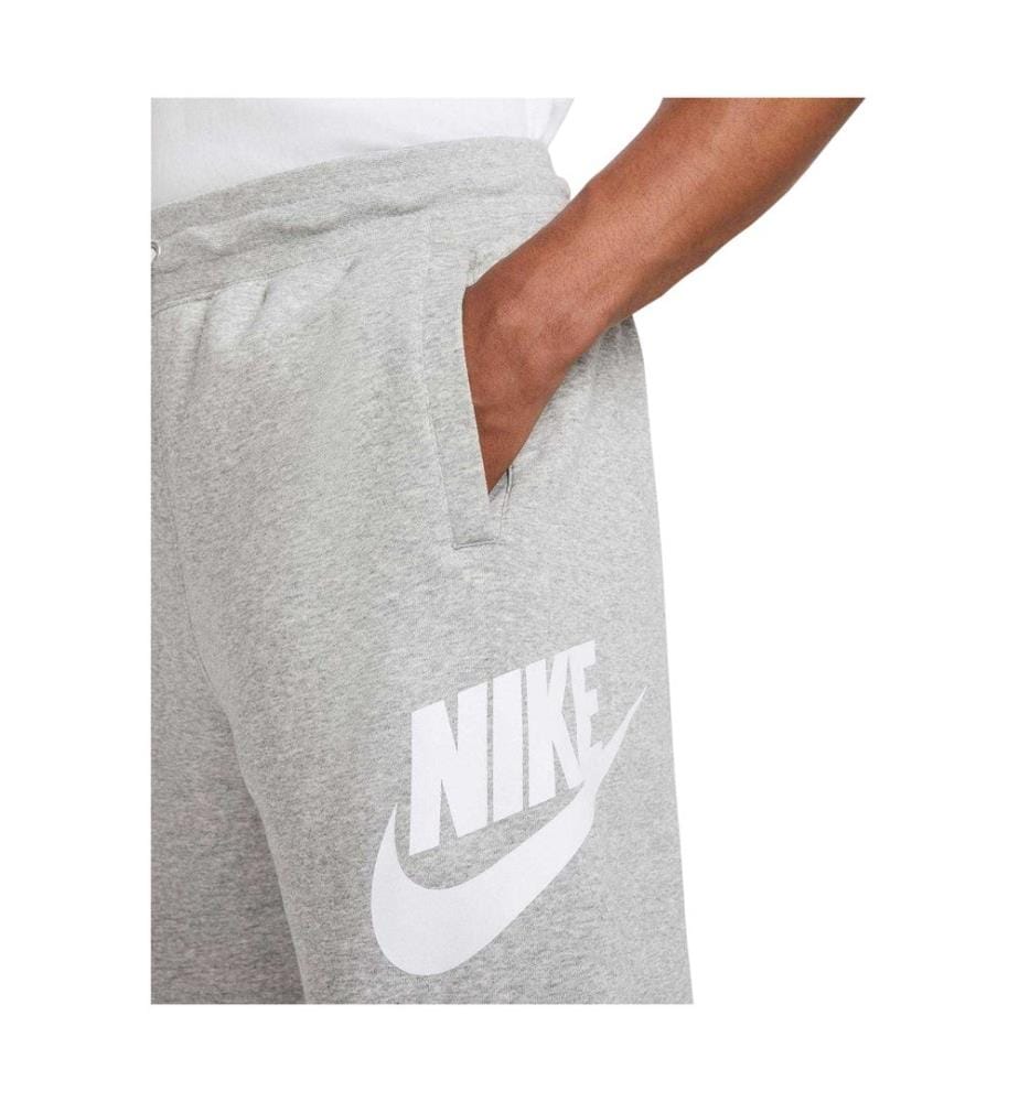 Nike - "Club Alum" Shorts für Herren