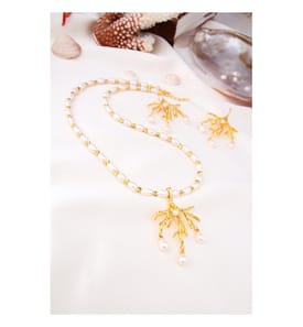 Perlenset (Halskette und Ohrringe) - Gold und Weiss