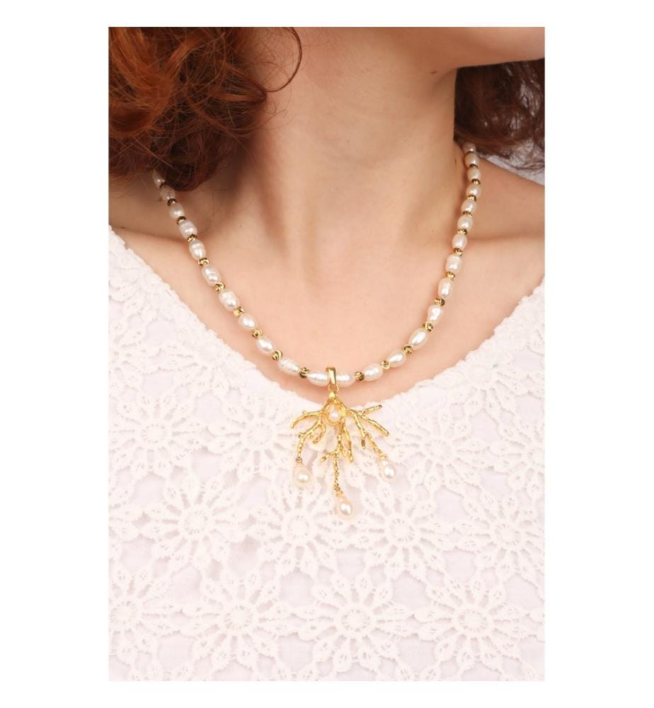 Perlenset (Halskette und Ohrringe) - Gold und Weiss