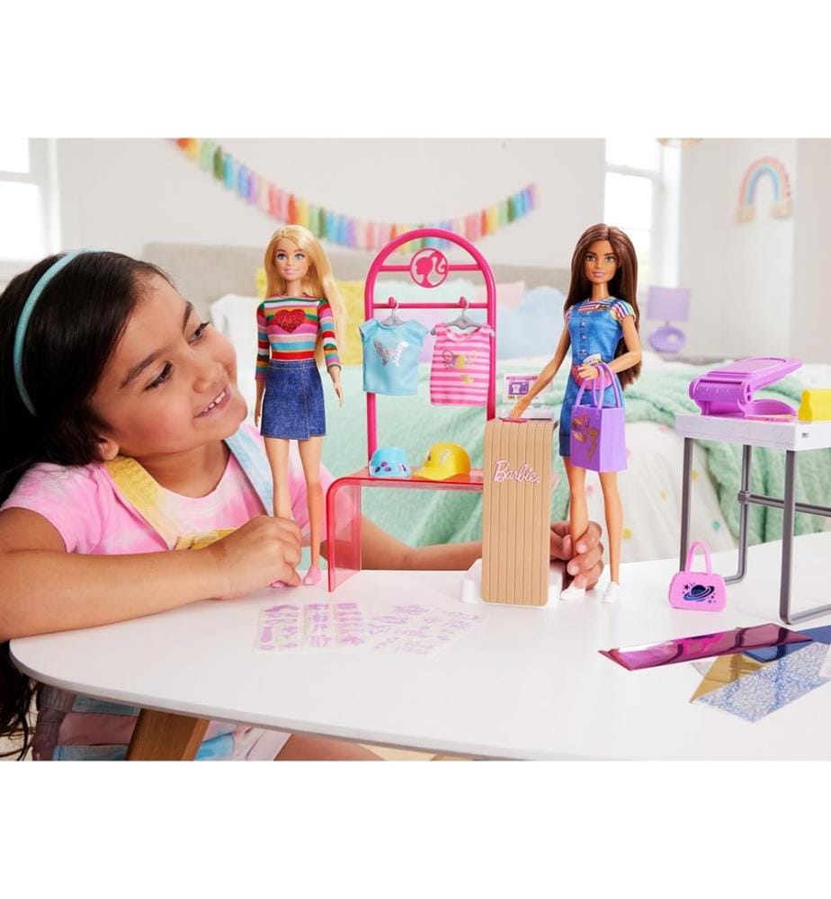 Boutique-Koffer Kreationen mit Trägern und Accessoires