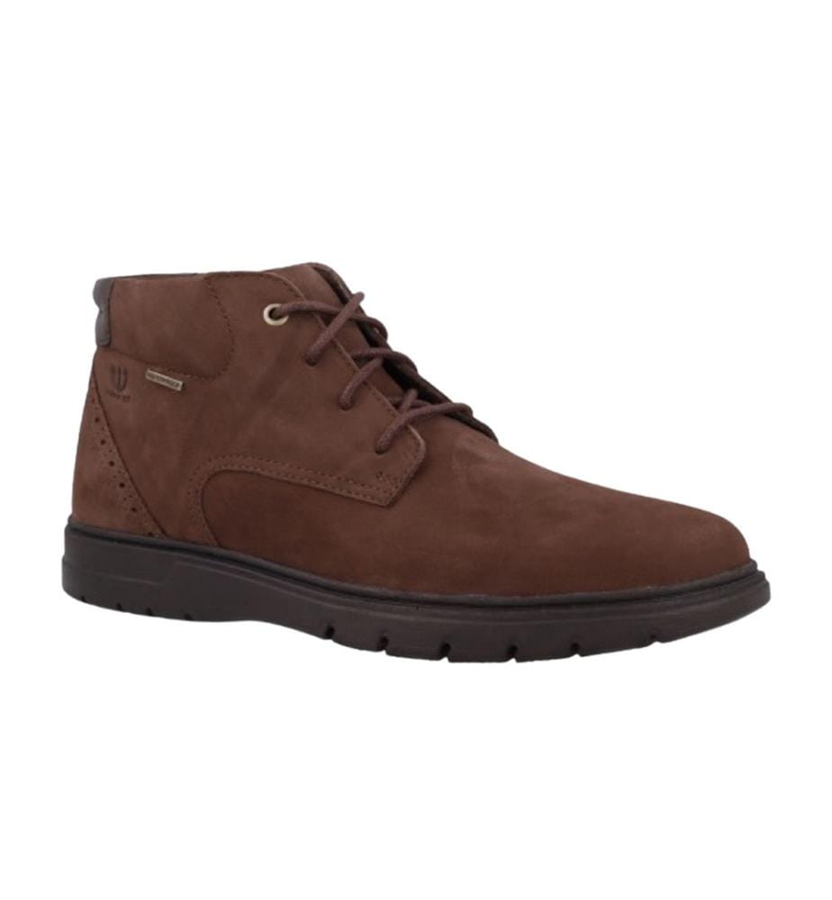 Stiefel aus braunem Nubuk