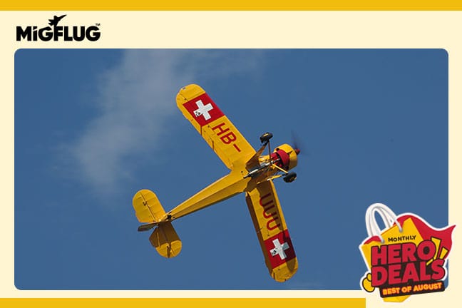 Militärpilot im Doppeldecker für 1 Tag