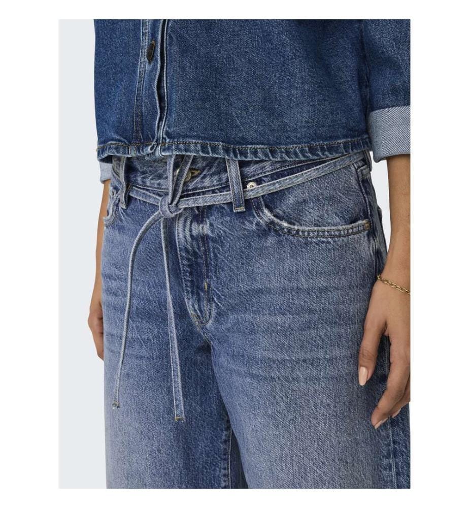 Jeans - Medium Blue Denim
