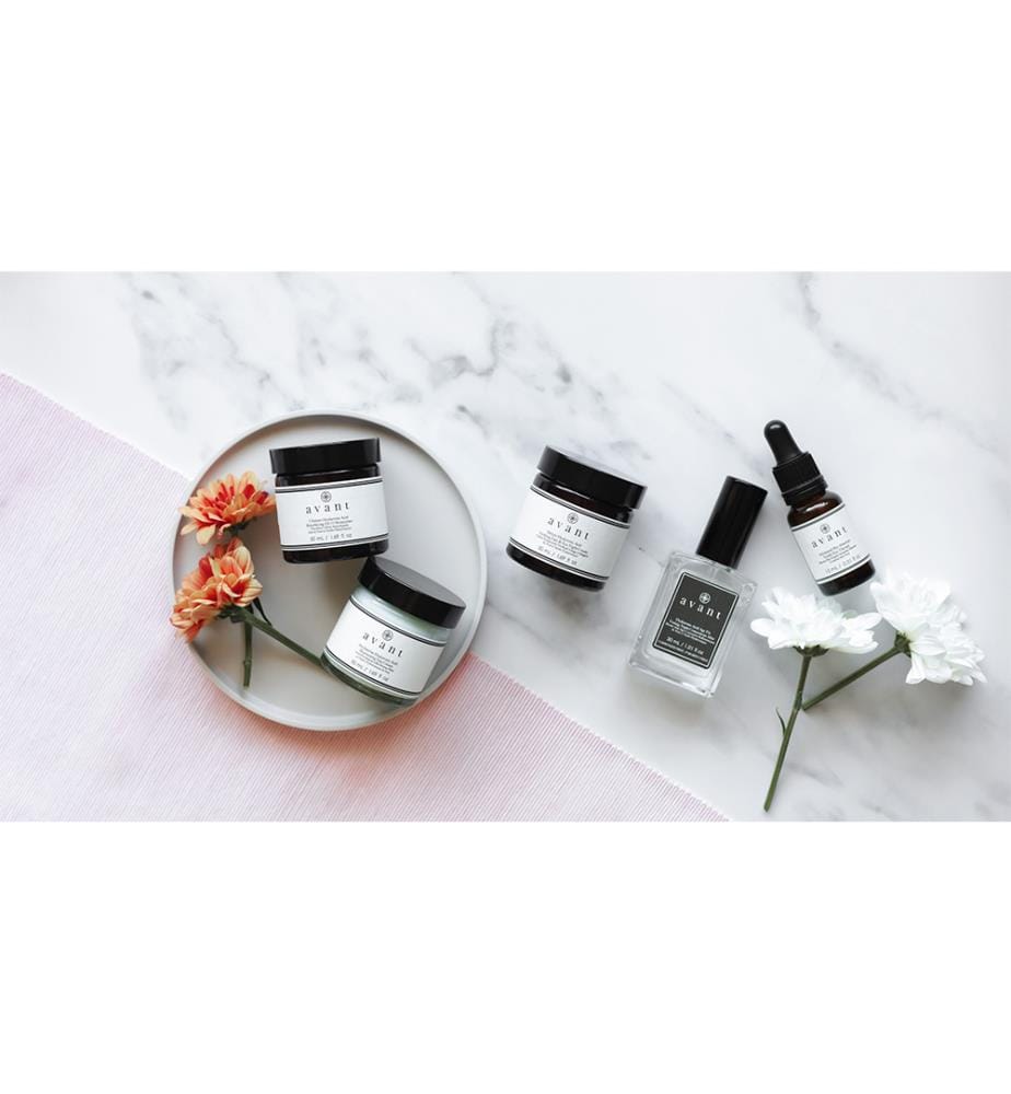 Avant Skincare Box Infinite Youth Routine 3 Steps + Signature Bag