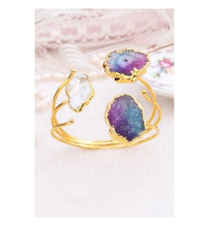 Armband aus Perlen und Quarz – mehrfarbig