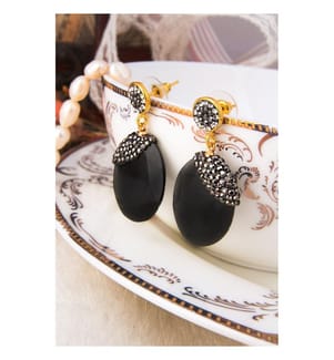 Cat Eyes Earring - Black 