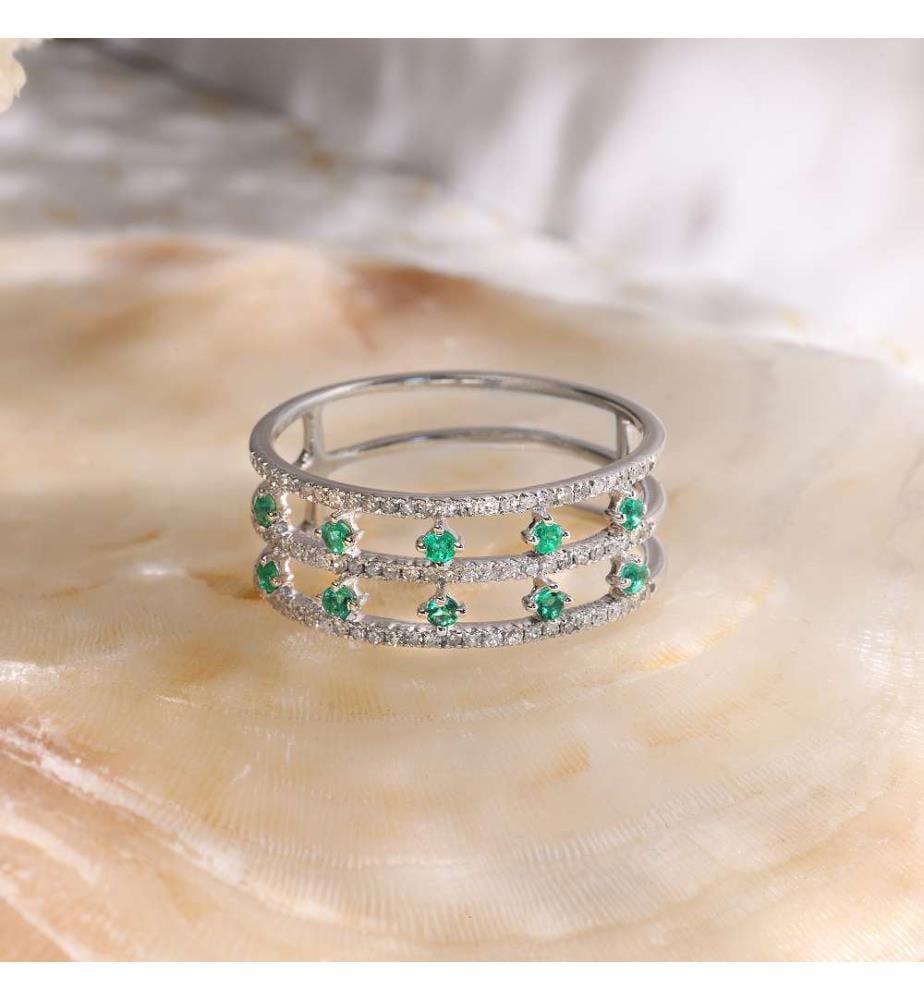Ring Krone der Smaragde - Weissgold 375/1000
