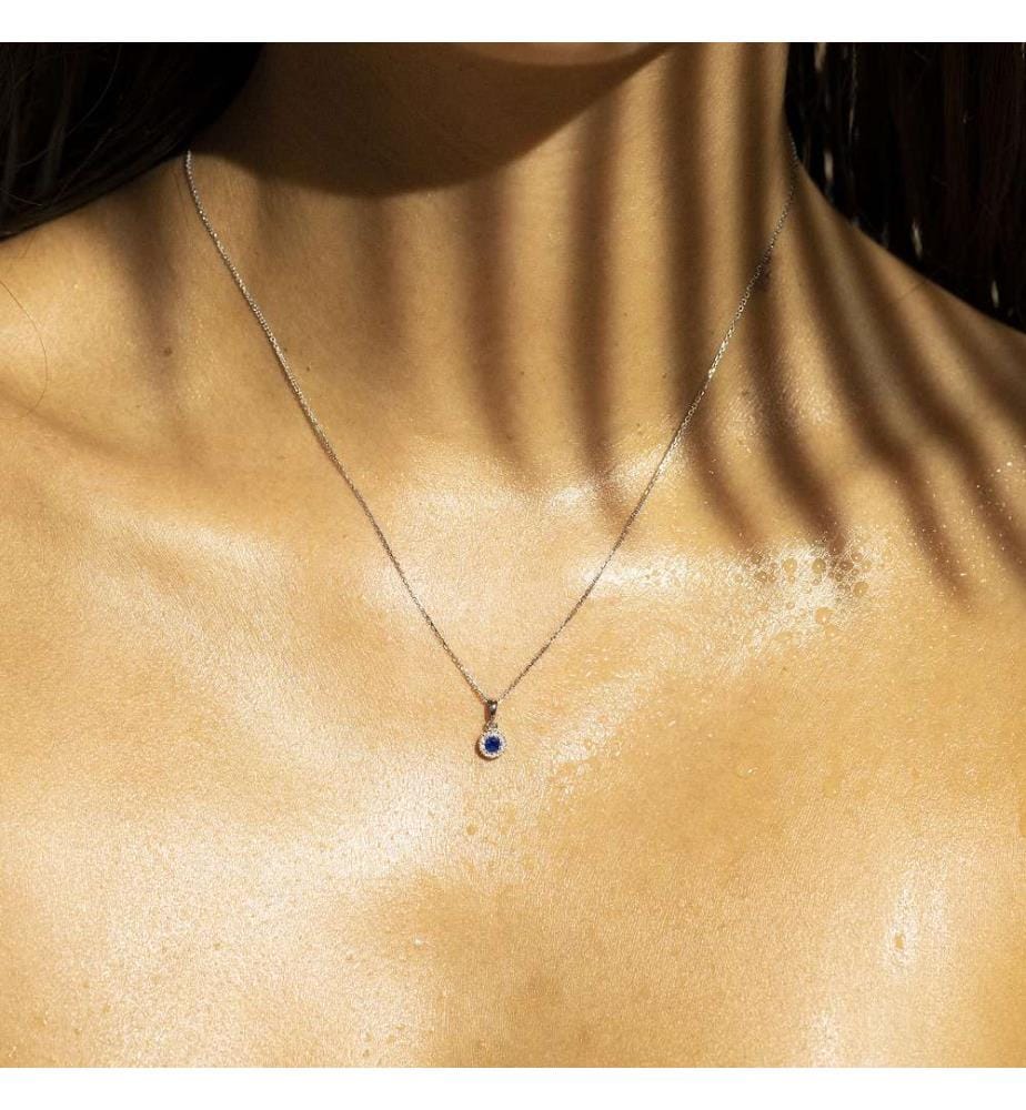 Precious Sapphire Pendant - White Gold 375/1000