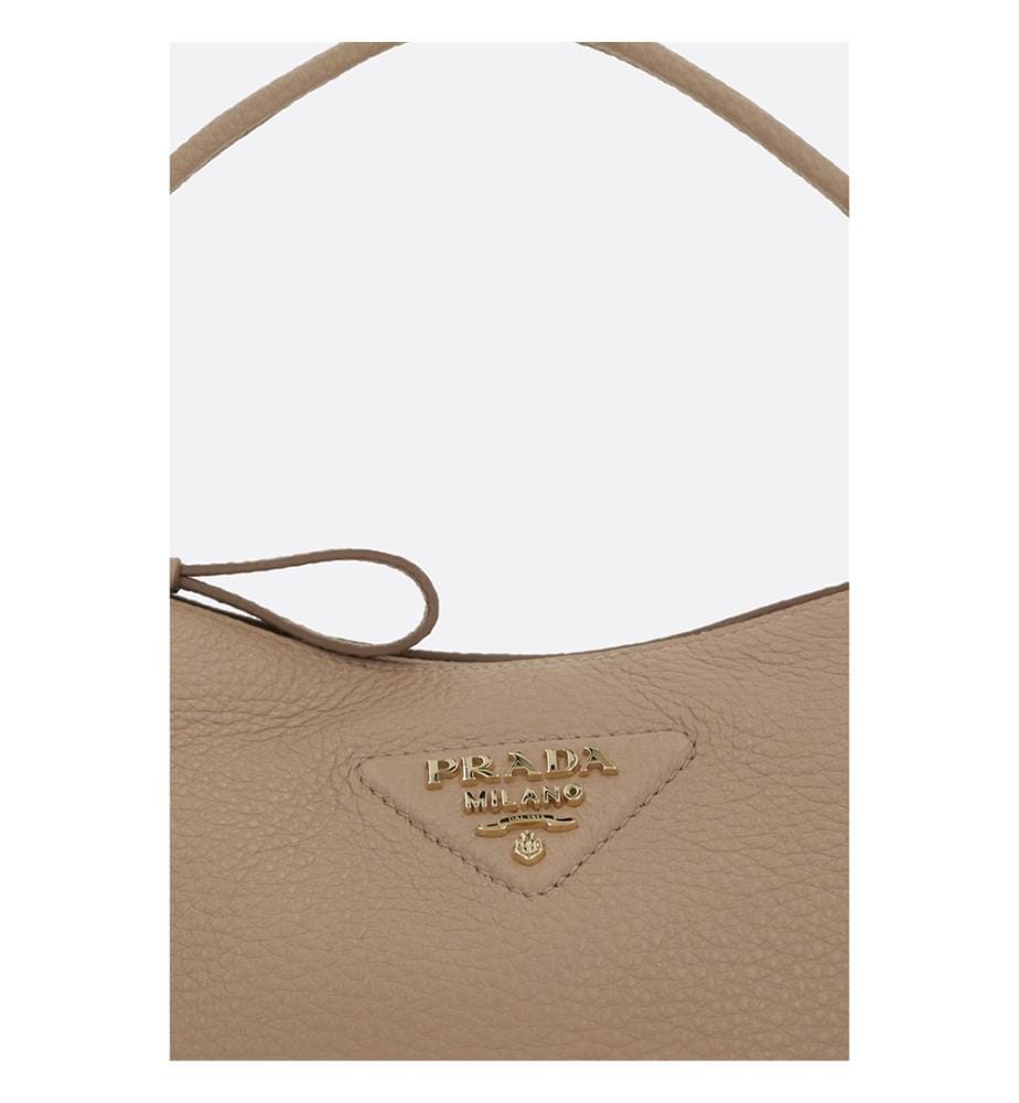 Petit sac à main en cuir grainé – Beige