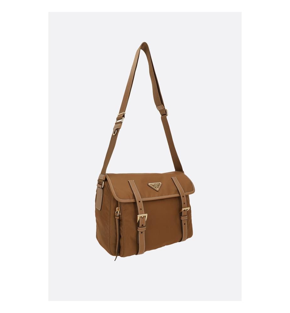 Sacoche moyenne en Re-Nylon – Caramel