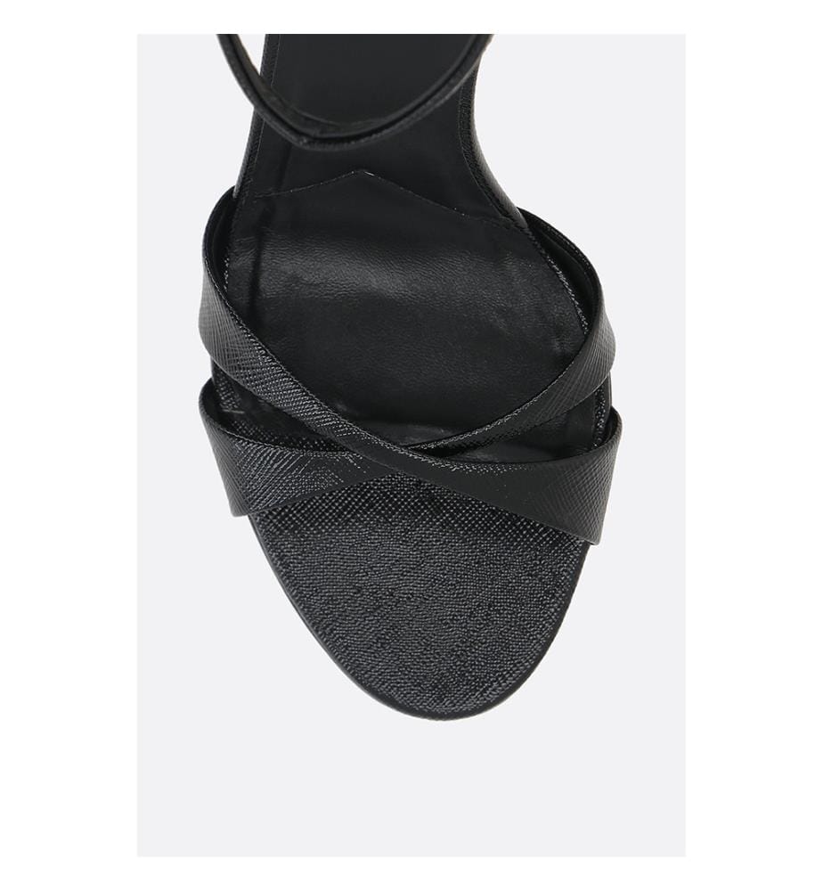 Sandales en cuir verni à motif Saffiano en relief - Noir