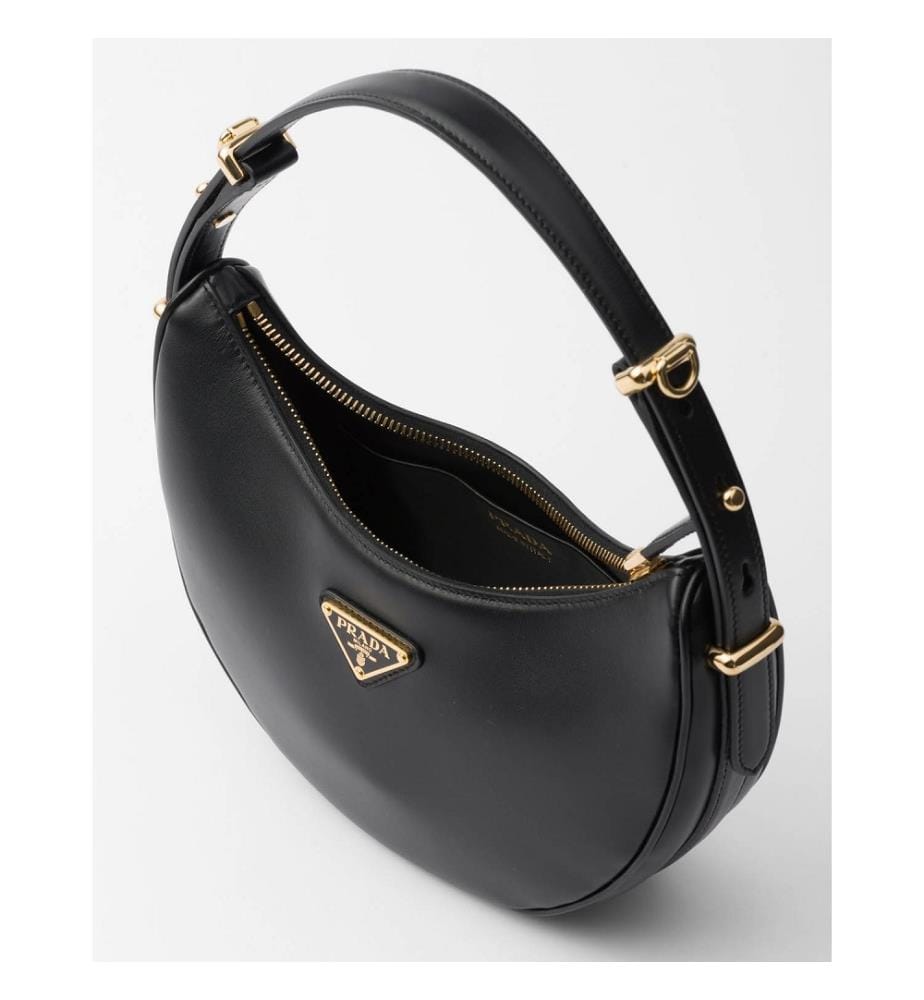 Arqué Small Leather Shoulder Bag - Black