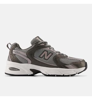 Sneaker 530 – Schwarz