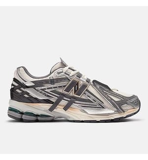 Sneaker 1906A – Silberfarben