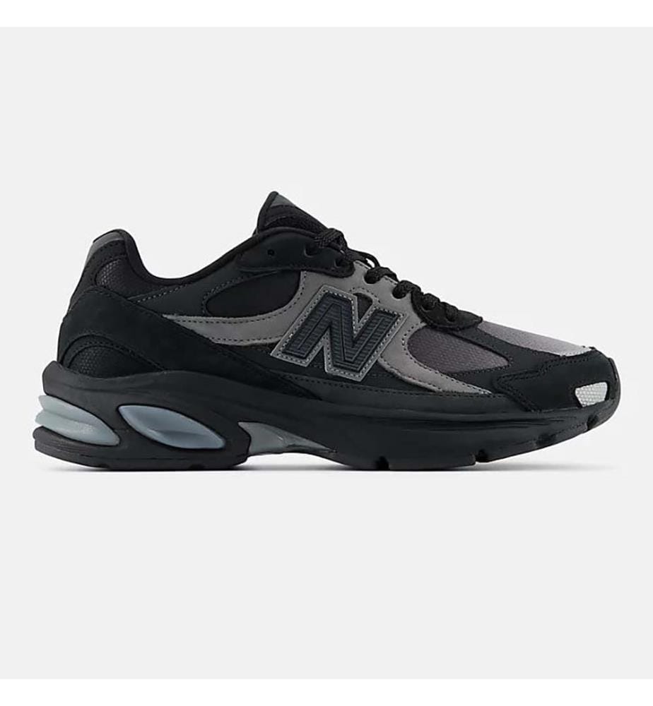 Sneaker 2010 – Schwarz
