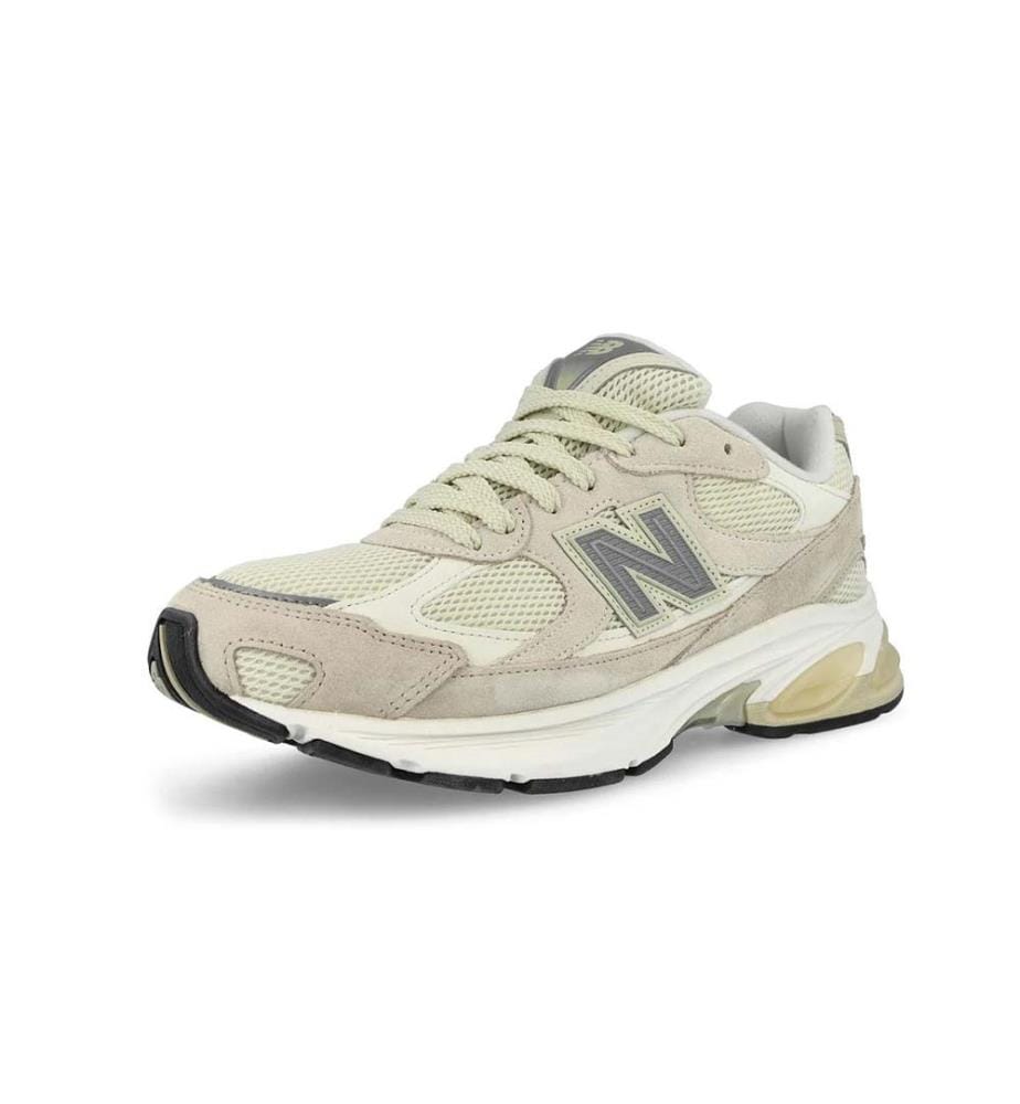 Sneaker 2010 – Grau