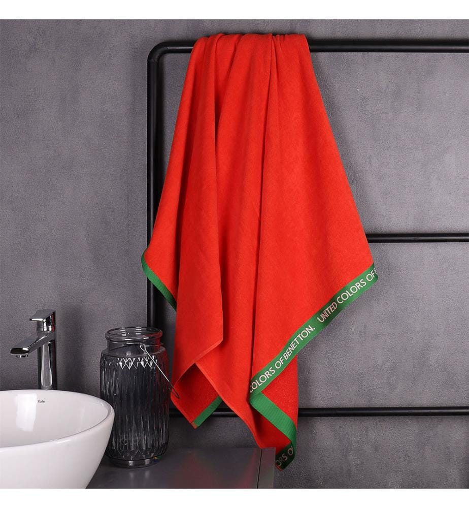 Beach Towel 90 x 160 cm - Red