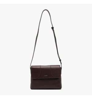 Umhängetasche aus Leder mit Logo-Plakette – Braun