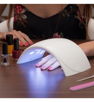 Professionelle LED-UV-Nagellampe - Weiss