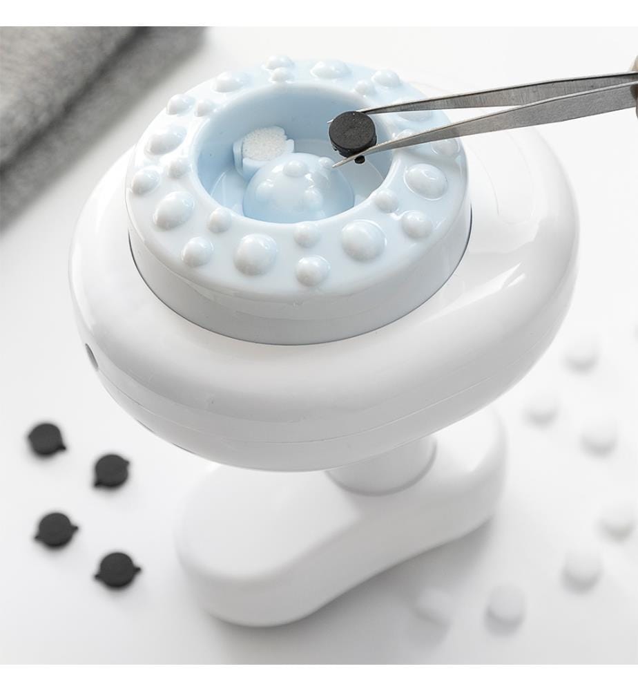Wiederaufladbares Anti-Cellulite-Saug- und Wärme-Massagegerät Cellout - Weiss