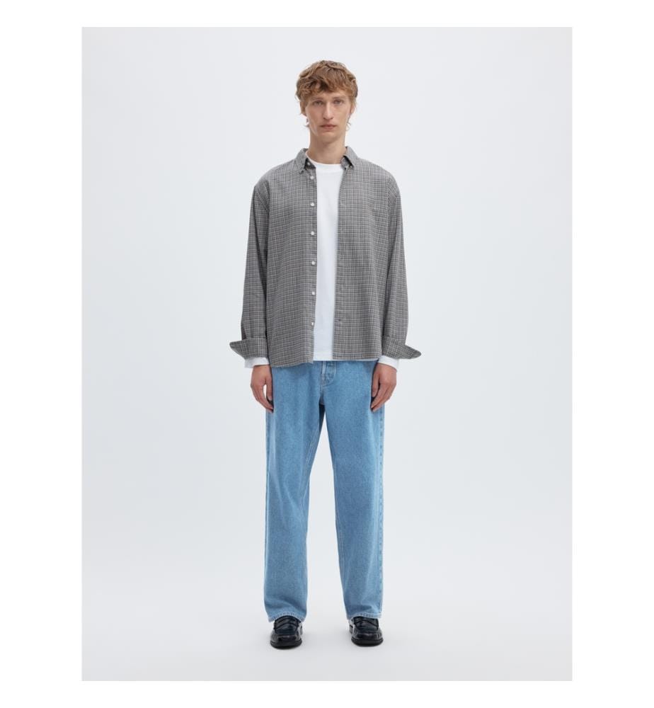 Weit geschnittene Jeans – Hellblau