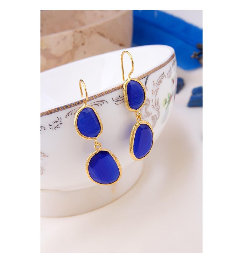 Cat's eye earrings