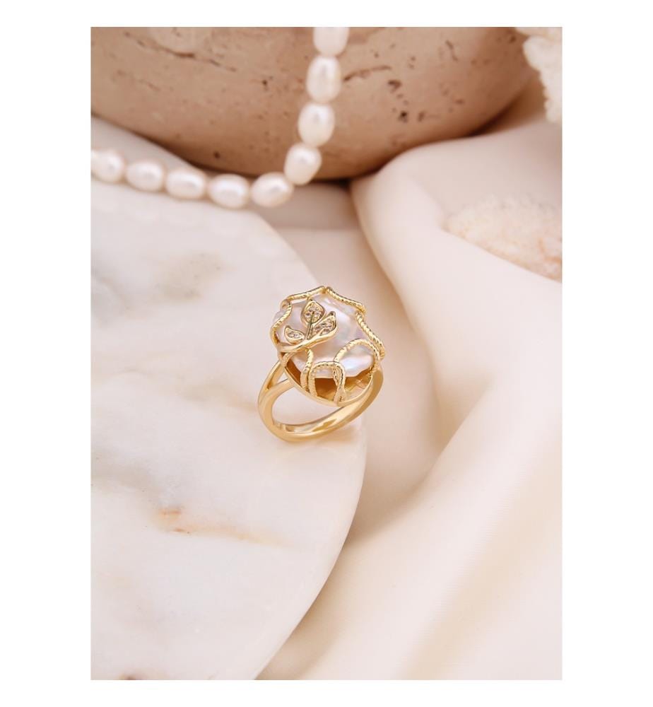 Pearl Ring - White 