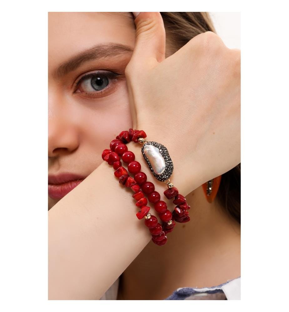 Armband aus Koralle und Perlen - Mehrfarbig