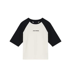 T-Shirt mit Raglan-Ärmeln und 3/4-Ärmeln – Weiss