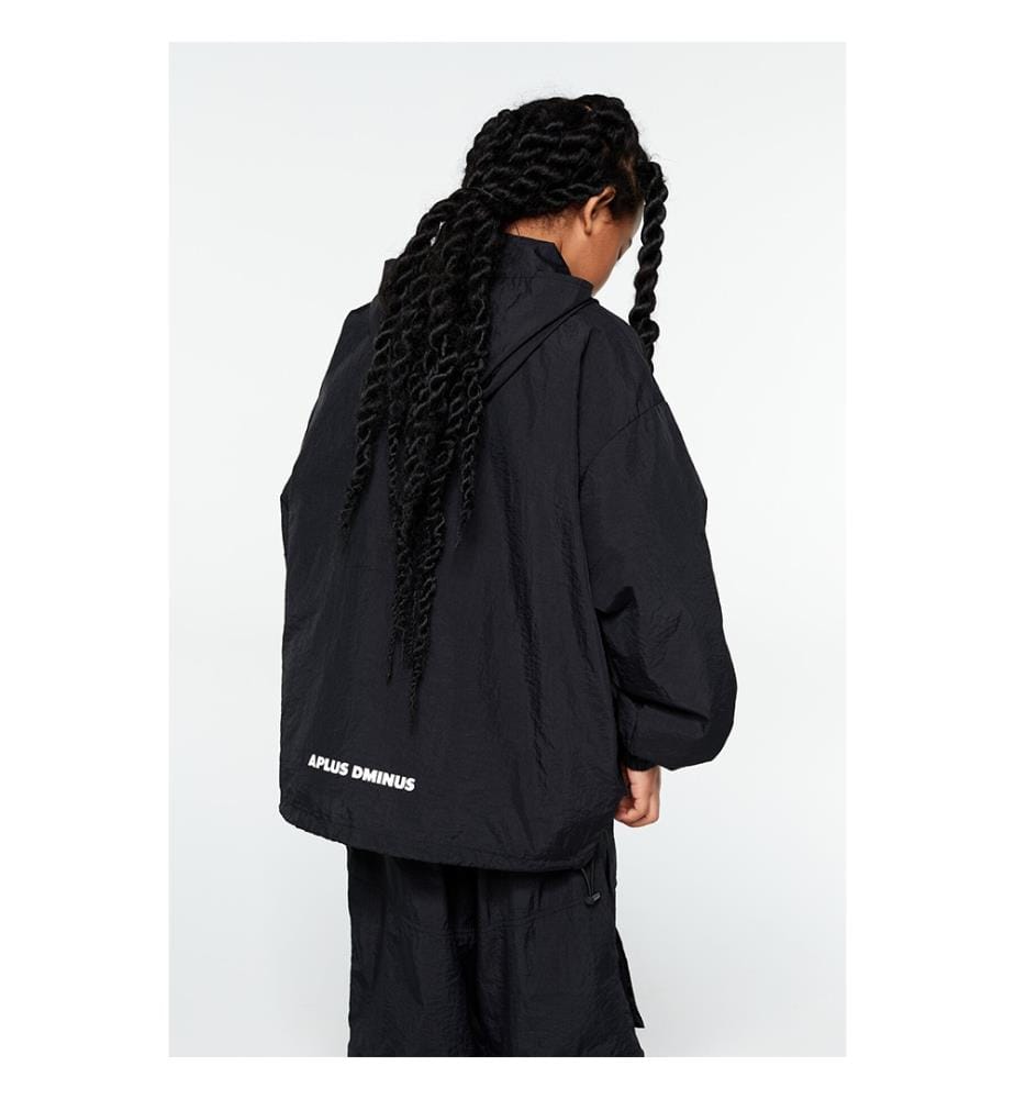 Lightweight Half-Zip UPF50+ Windbreaker - Black